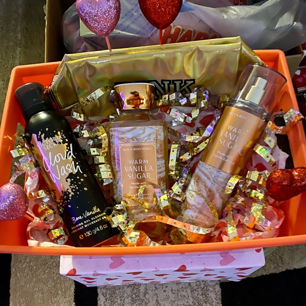 VALENTINES GIFT BAGS